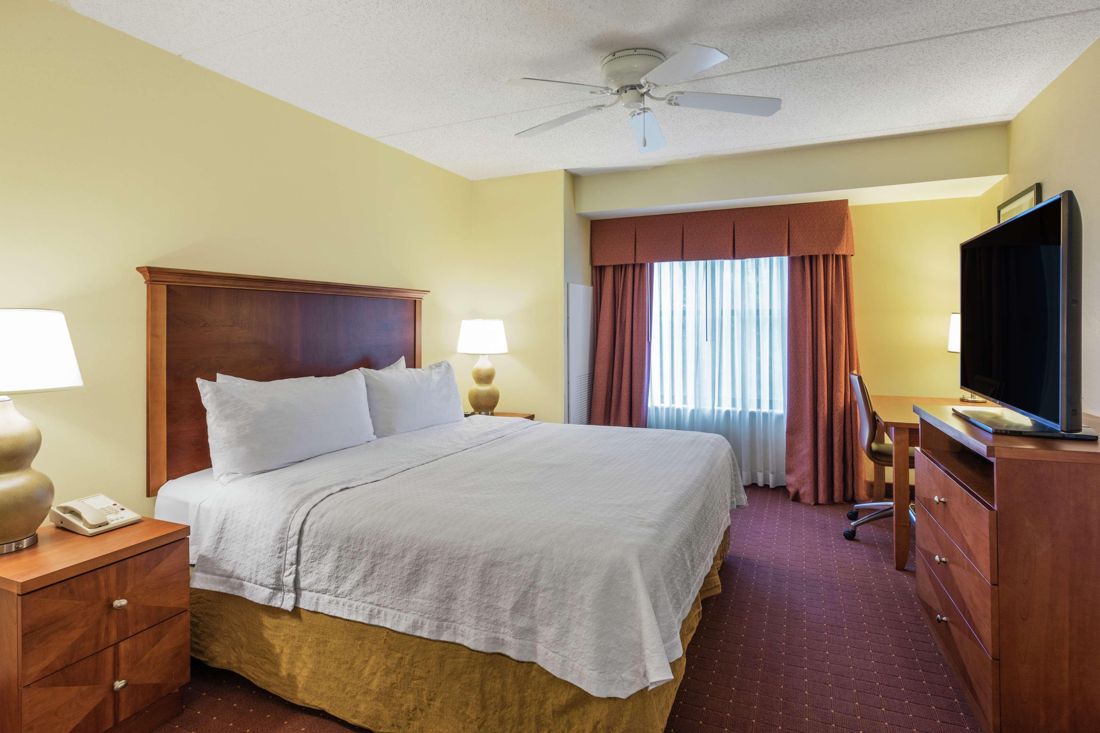 Homewood Suites By Hilton Newark-Wilmington South Area Bagian luar foto