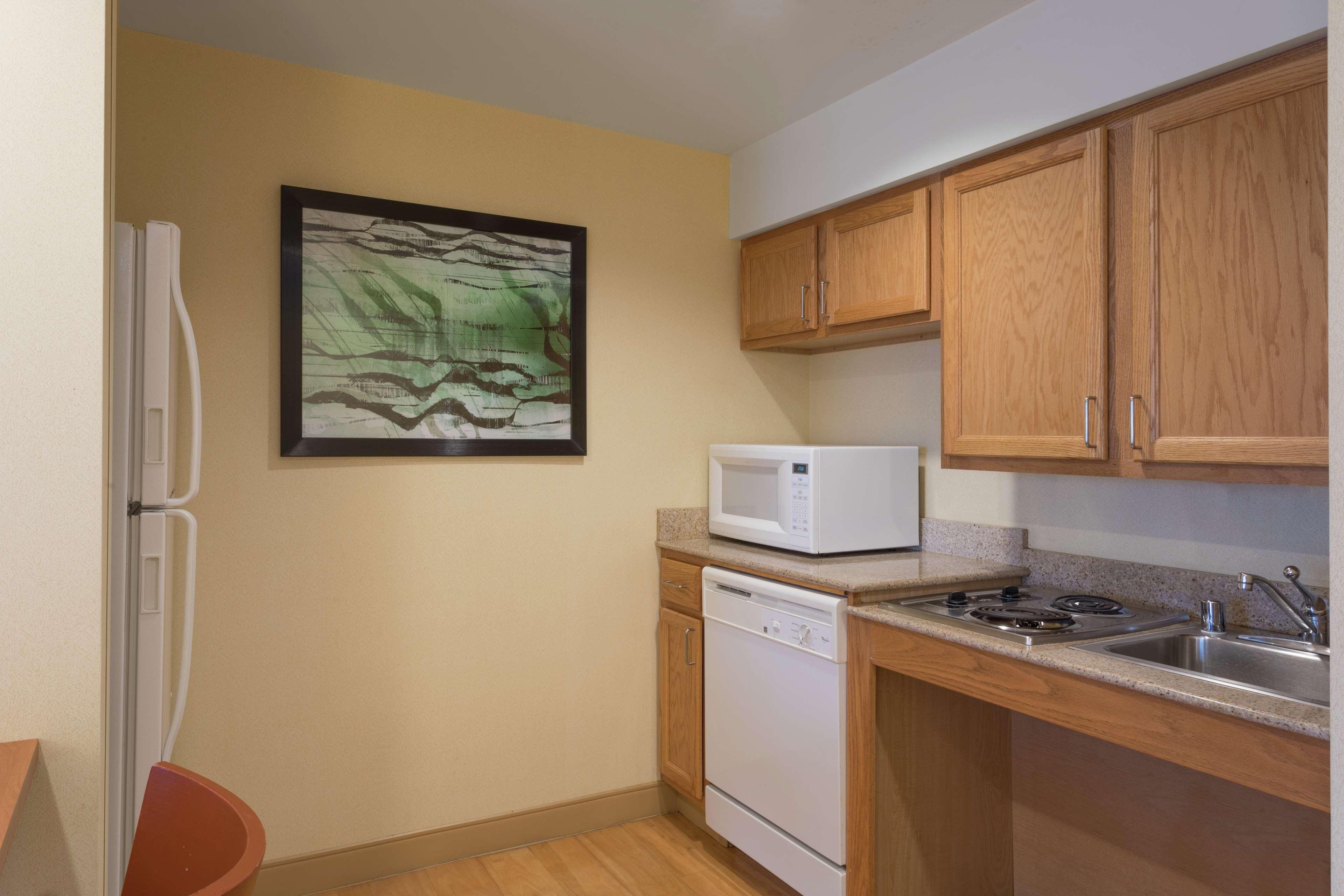 Homewood Suites By Hilton Newark-Wilmington South Area Bagian luar foto