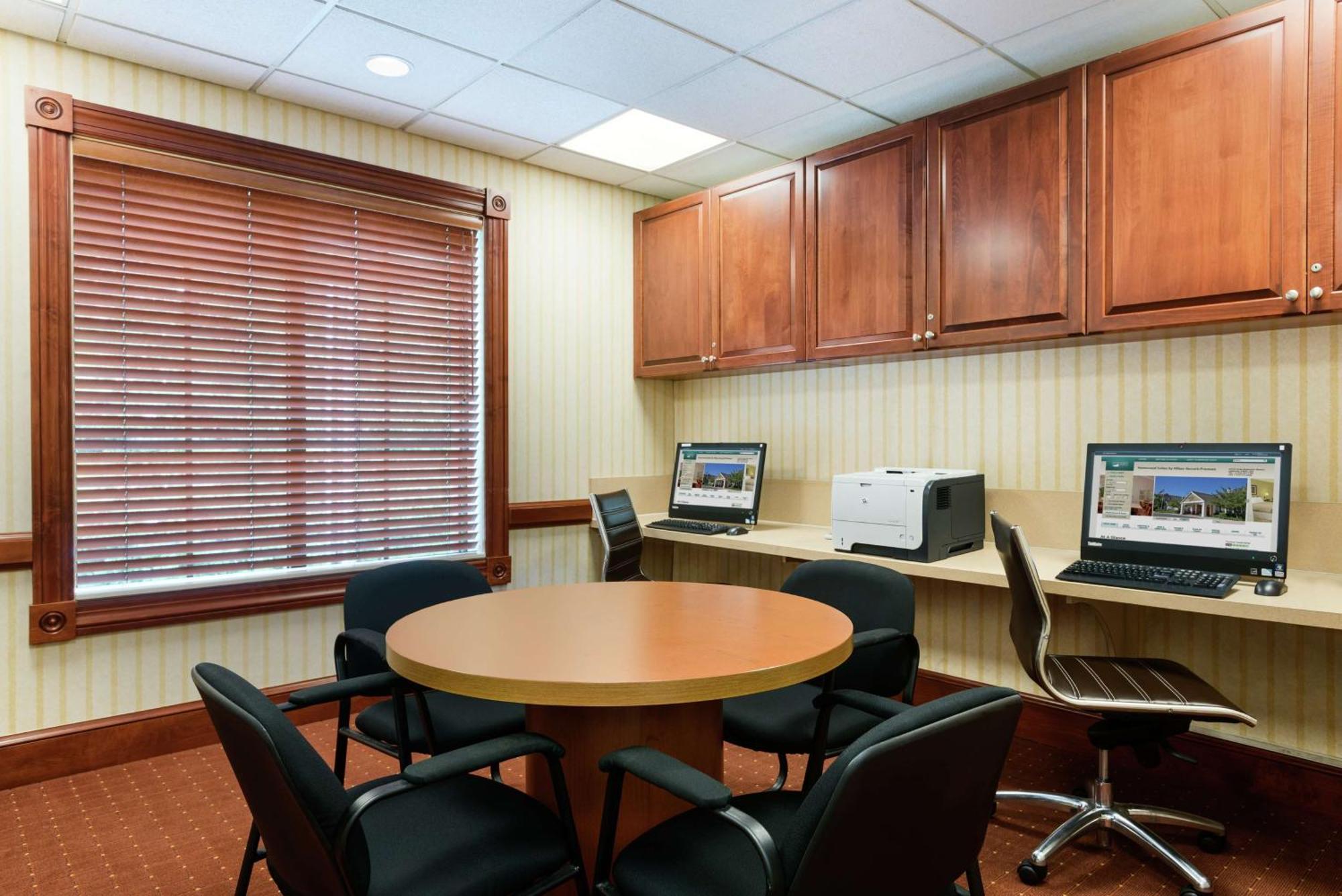 Homewood Suites By Hilton Newark-Wilmington South Area Bagian luar foto